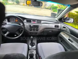 Mitsubishi Lancer 2012 Gris