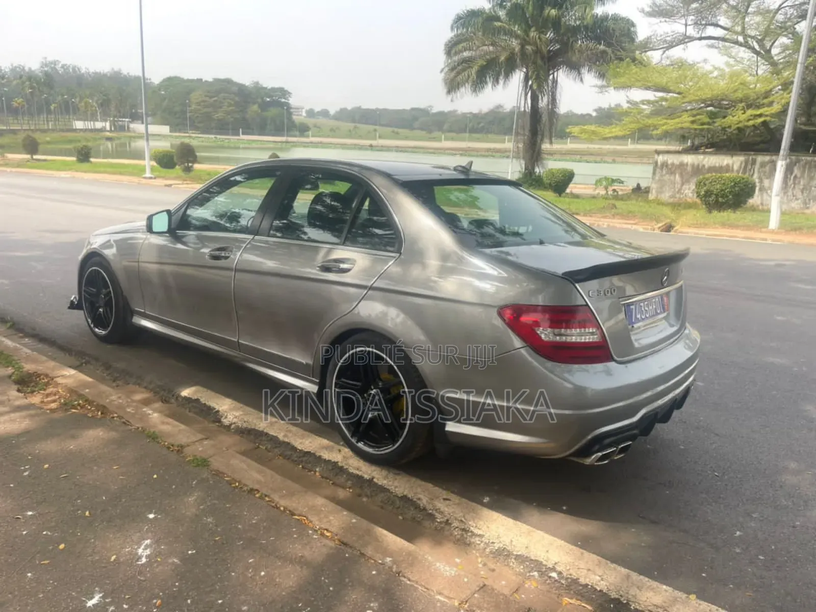 Mercedes-Benz C300 Luxury 4Matic Sedan AWD (3.0L 6cyl 7A) 2012 Gris