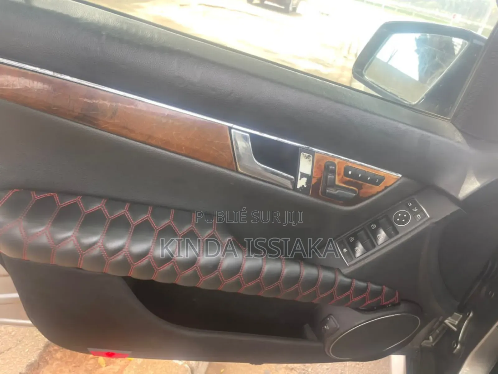 Mercedes-Benz C300 Luxury 4Matic Sedan AWD (3.0L 6cyl 7A) 2012 Gris