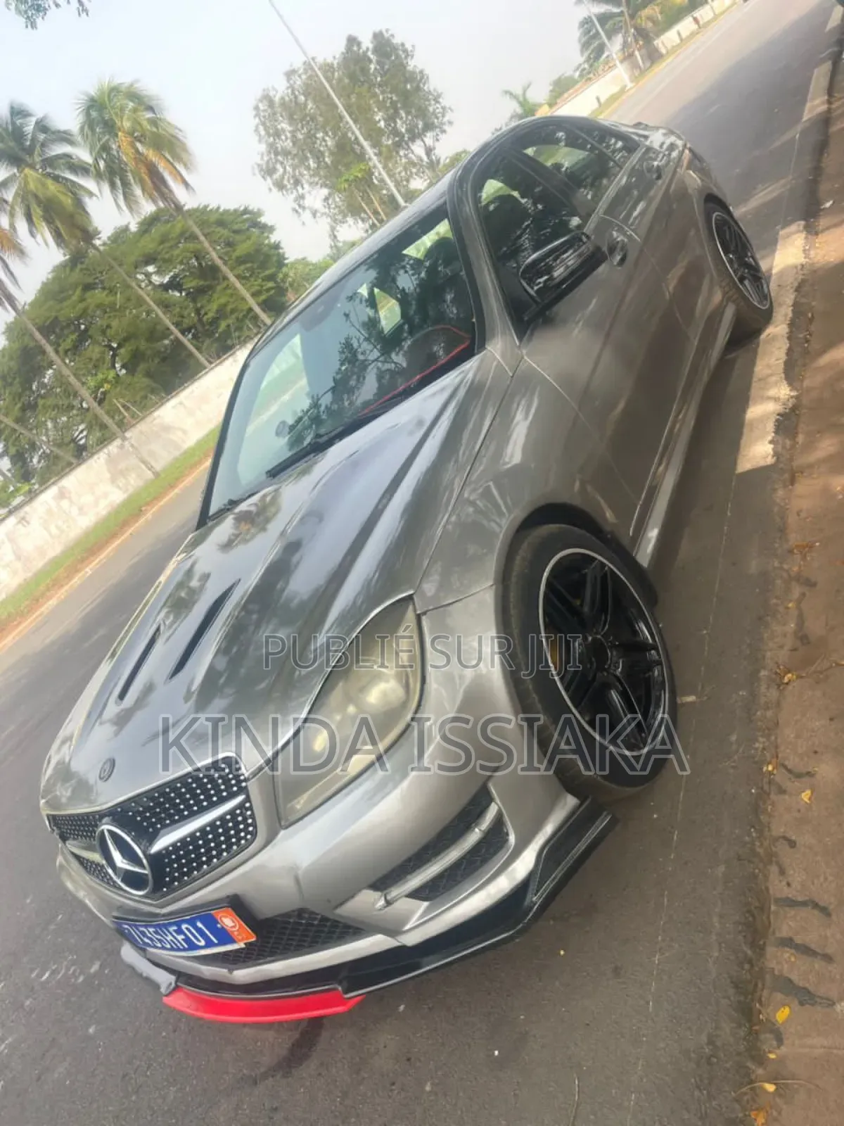 Mercedes-Benz C300 Luxury 4Matic Sedan AWD (3.0L 6cyl 7A) 2012 Gris