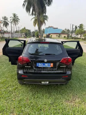 Suzuki Vitara 2019 Black