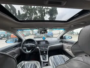 Hyundai Elantra 2020 Blue