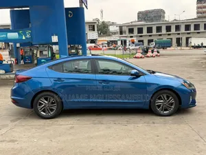 Hyundai Elantra 2020 Blue