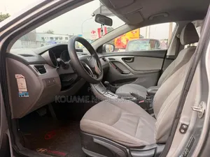 Hyundai Elantra 2013 Gris