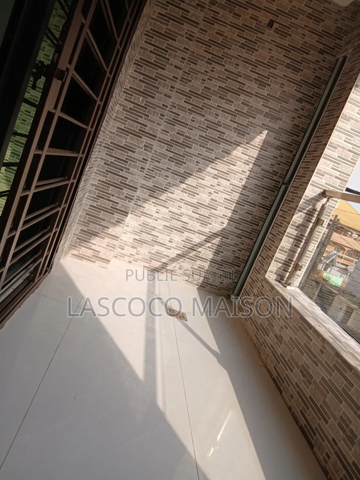 2chbre Appartement dans Lascoco Maison, Cocody à Louer