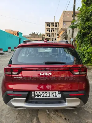 Kia Sonet 2024 Rouge