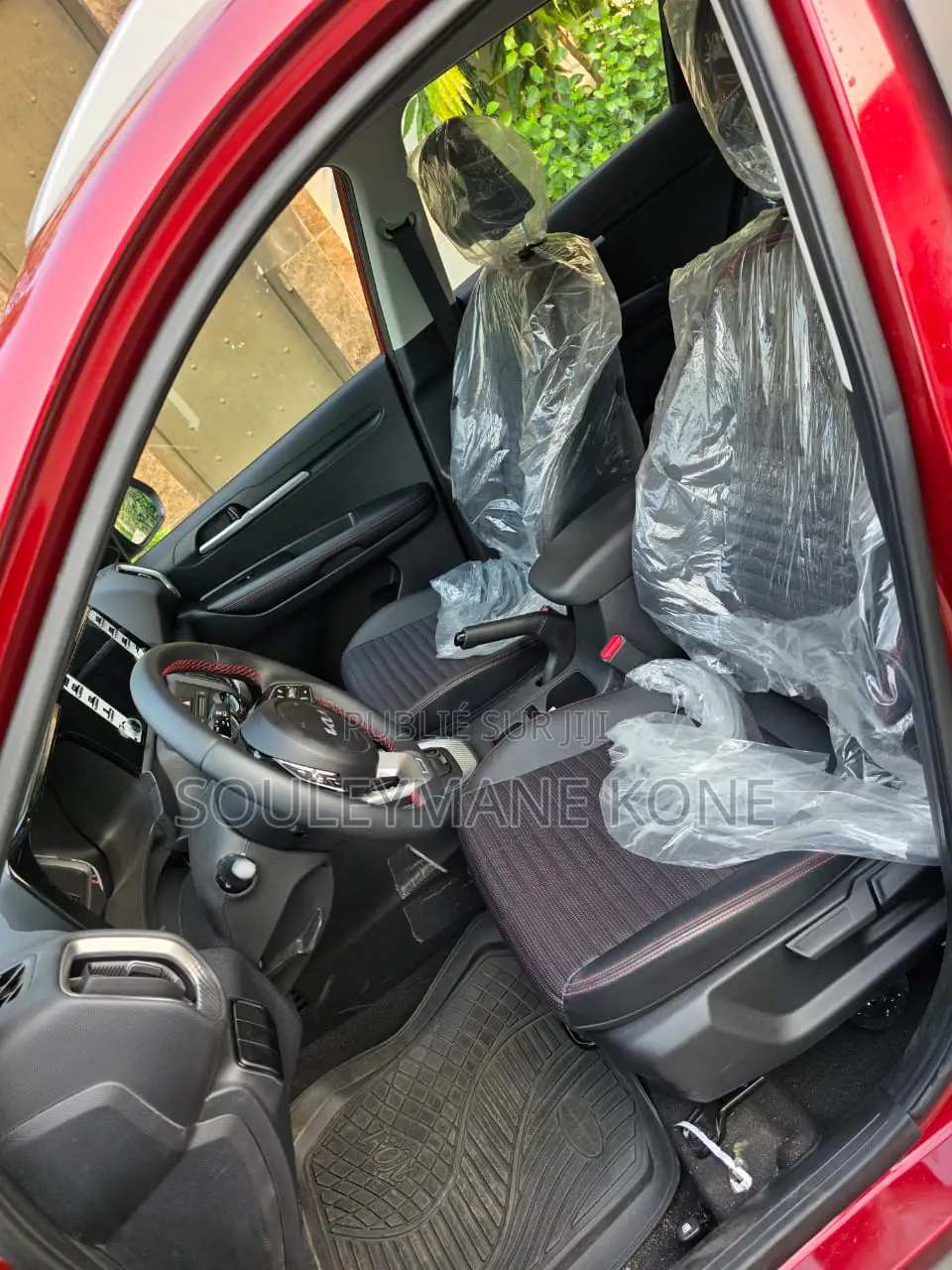 Kia Sonet 2024 Rouge