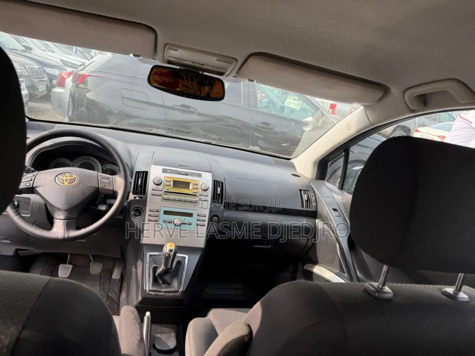 Toyota Verso 2009 Blue