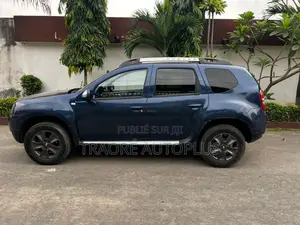 Renault Duster 2017 Blue