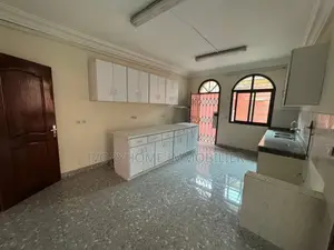 5chbre Duplex dans Cocody à Louer