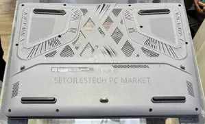 New Ordinateur Portable MSI MSI Sword 17 16GB Intel Core I7 SSD 1T