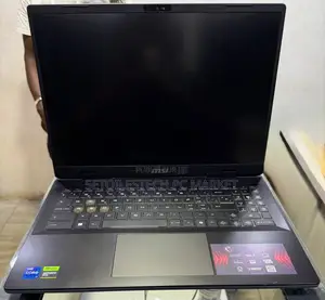 New Ordinateur Portable MSI MSI Sword 17 16GB Intel Core I7 SSD 1T