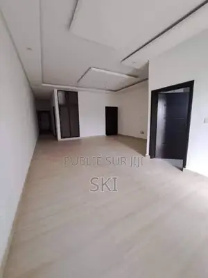 1chbre Appartement dans Cocody à Louer