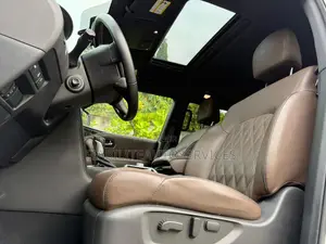 Nissan Armada Platinum 2024 Blanc