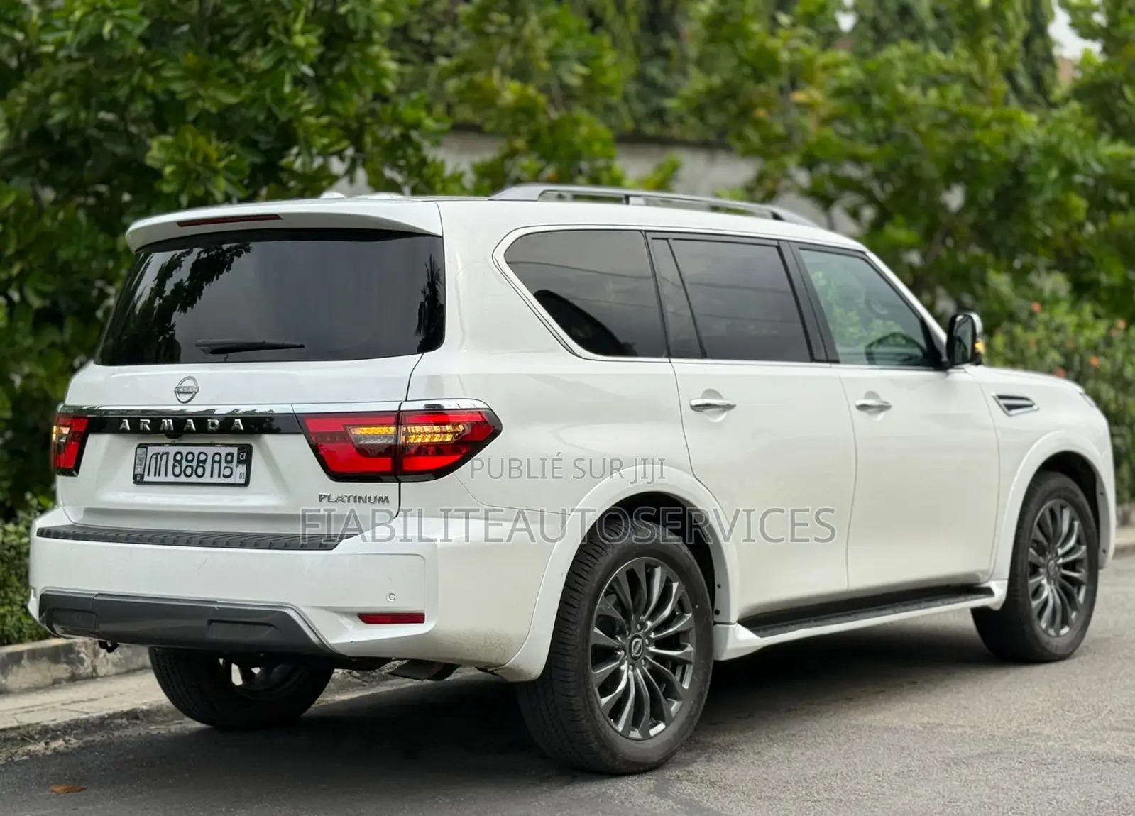 Nissan Armada Platinum 2024 Blanc