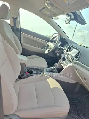 Hyundai Elantra 2020 Rouge