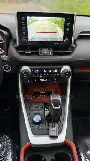 Toyota RAV4 Adventure 2021 Noir Mat