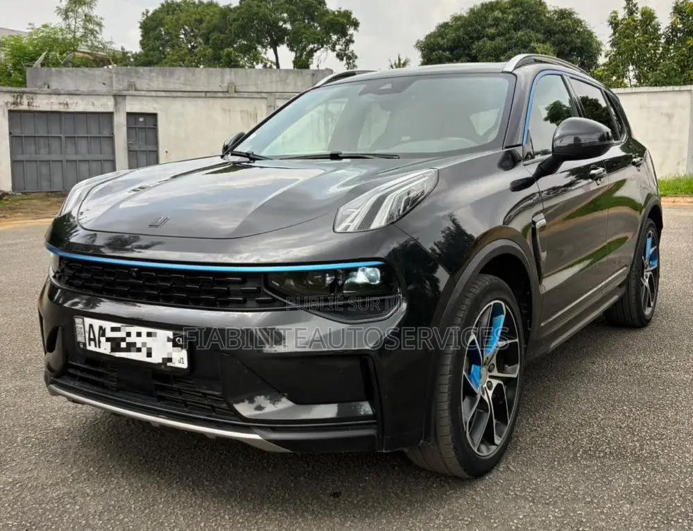 Geely Coolray 1.5 FWD 2023 Gris