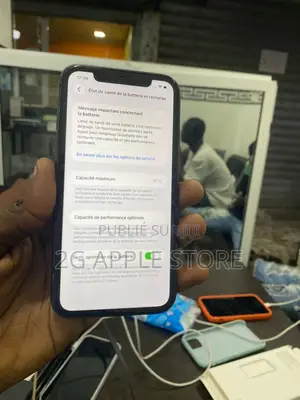 New Apple iPhone 11 64 GB Black