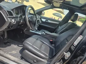 Mercedes-Benz C300 Sport Sedan AWD (3.0L 6cyl 7A) 2008 Black