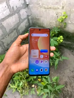 Neuf Tecno Camon 19 128 GB Noir