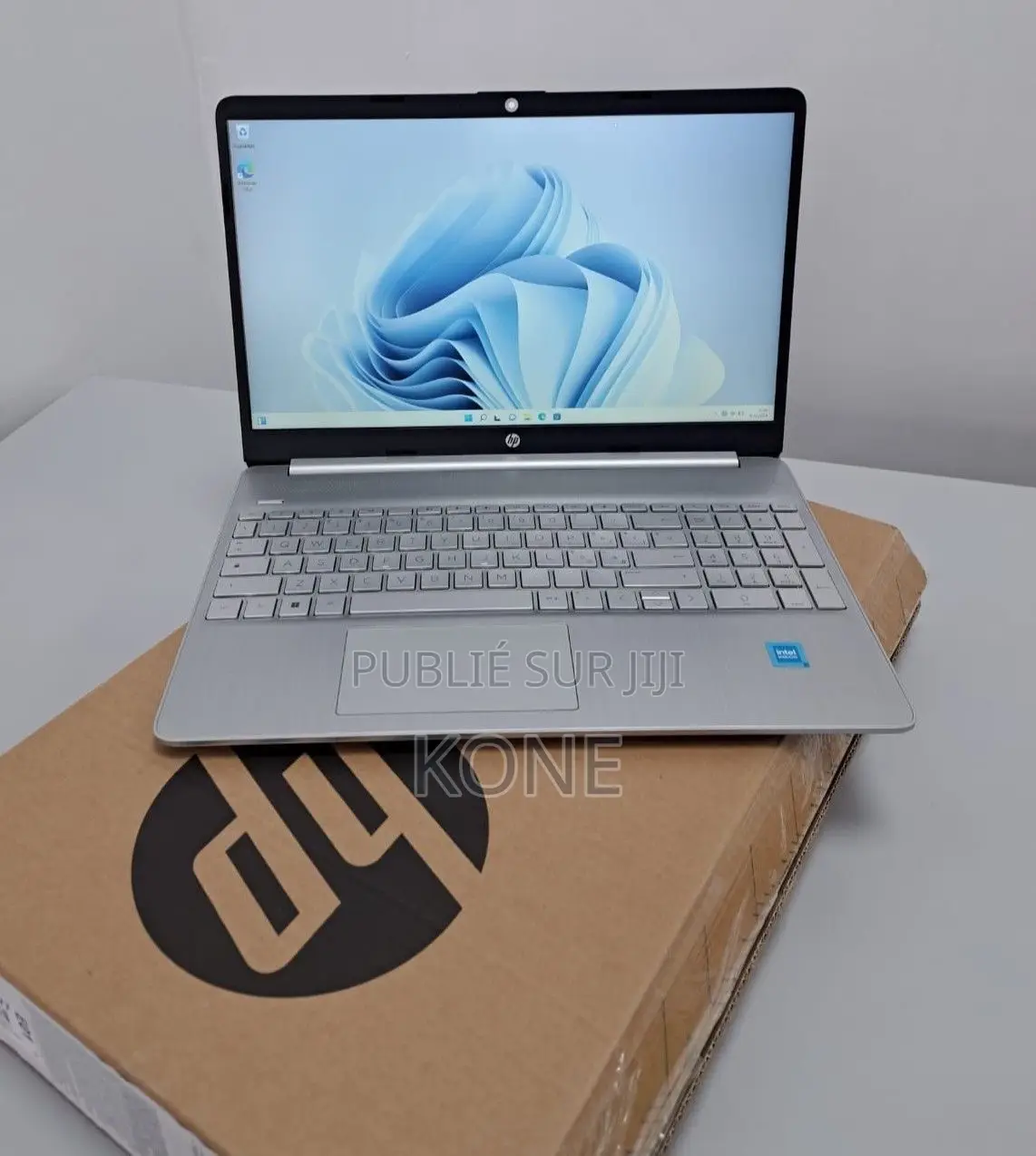 New Ordinateur Portable HP EliteBook 840 G3 32GB Intel Core I5 HDD 32GB