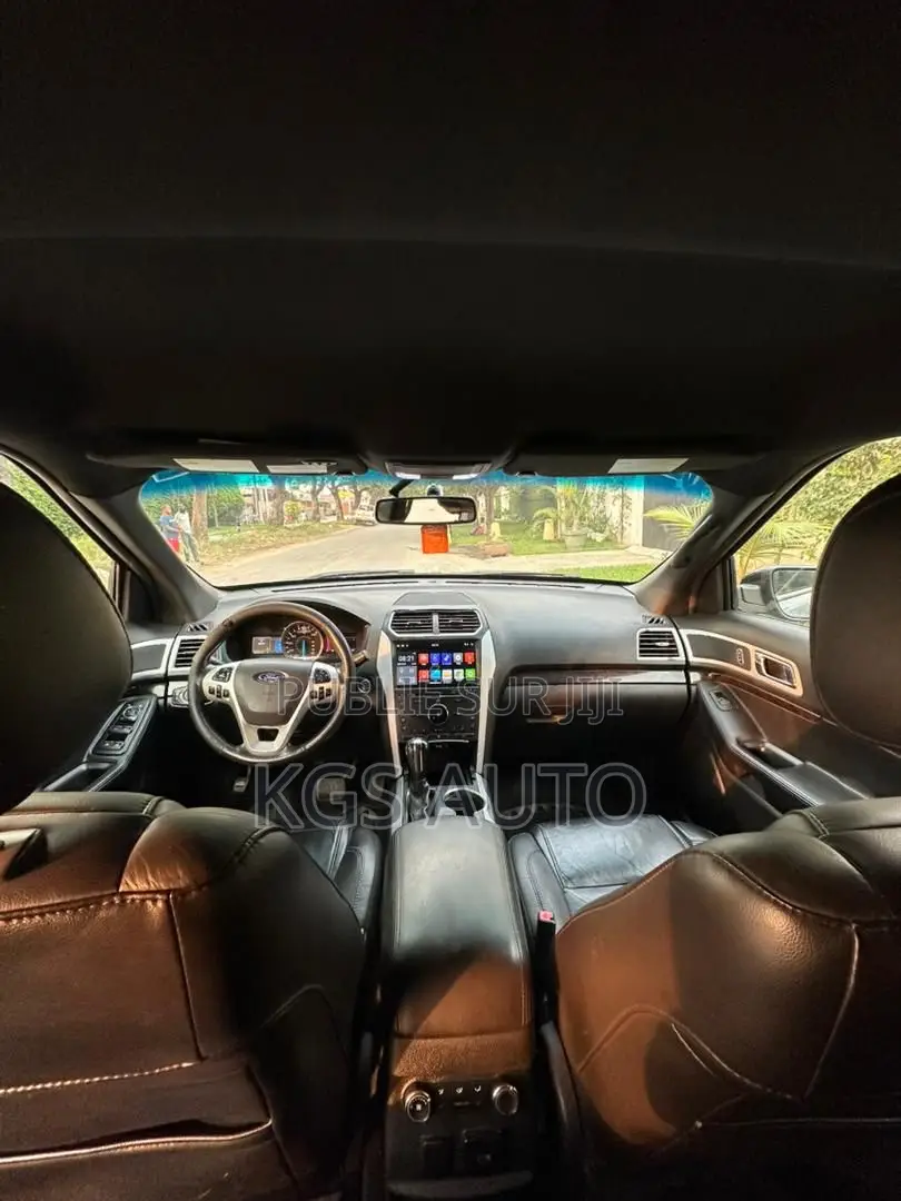 Ford Explorer 4dr SUV AWD (3.5L 6cyl 6A) 2016 Gris