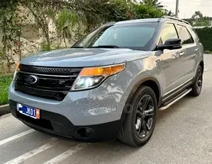 Ford Explorer 4dr SUV AWD (3.5L 6cyl 6A) 2016 Gris