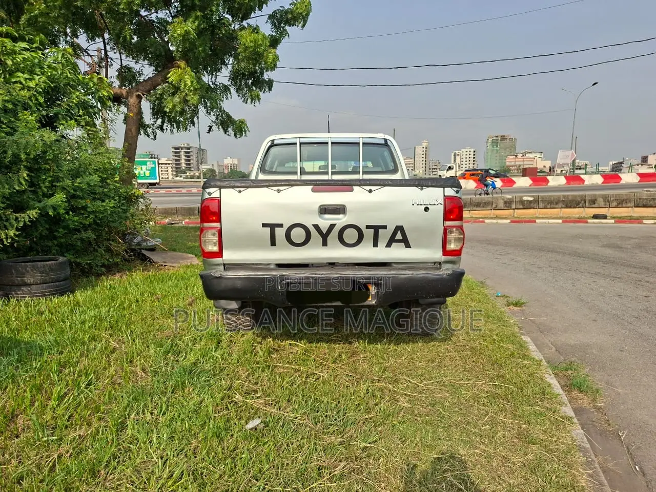 Toyota Hilux 2012 Gris