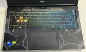 New Ordinateur Portable MSI 16GB Intel Core Ultra 7 SSD 512GB