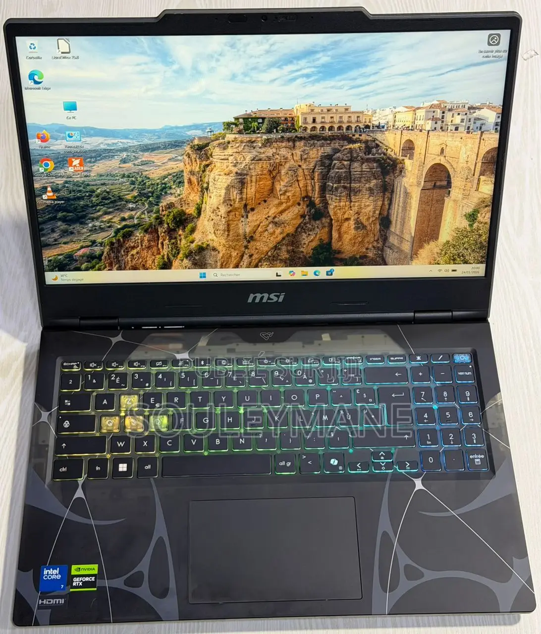 New Ordinateur Portable MSI 16GB Intel Core Ultra 7 SSD 512GB