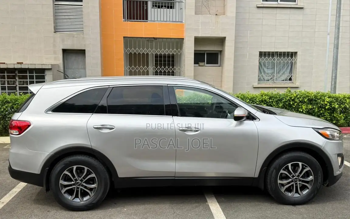 Kia Sorento 2018 Gris
