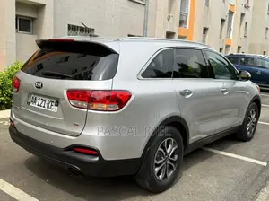 Kia Sorento 2018 Gris