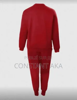 Ensemble Shein Rouge