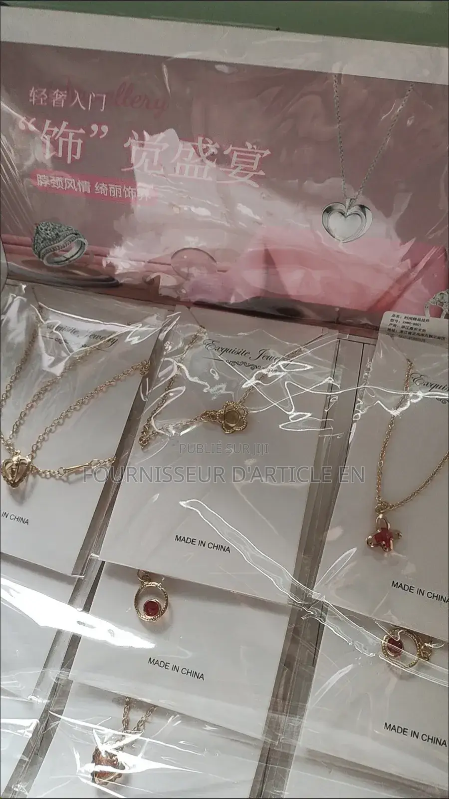 Pendentifs en Forme De Pull (Vente en Gros) 120 À 35500fcfa