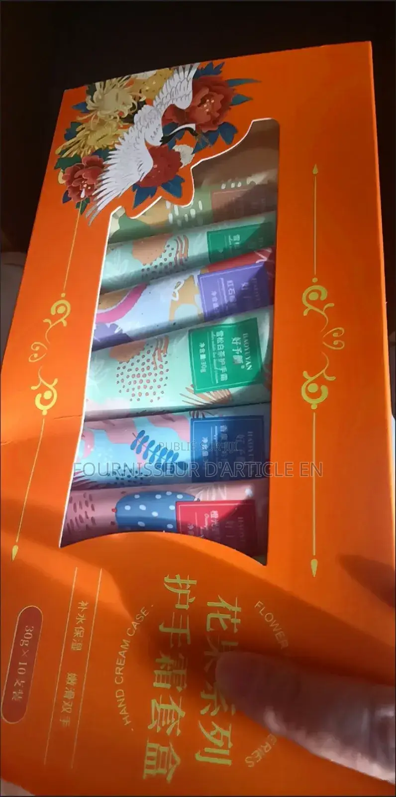 Crème Pour Les Mains ( Prix En Gros ) À Partir De 450 Articles