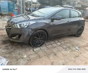 Hyundai Elantra GT 2013 Gris