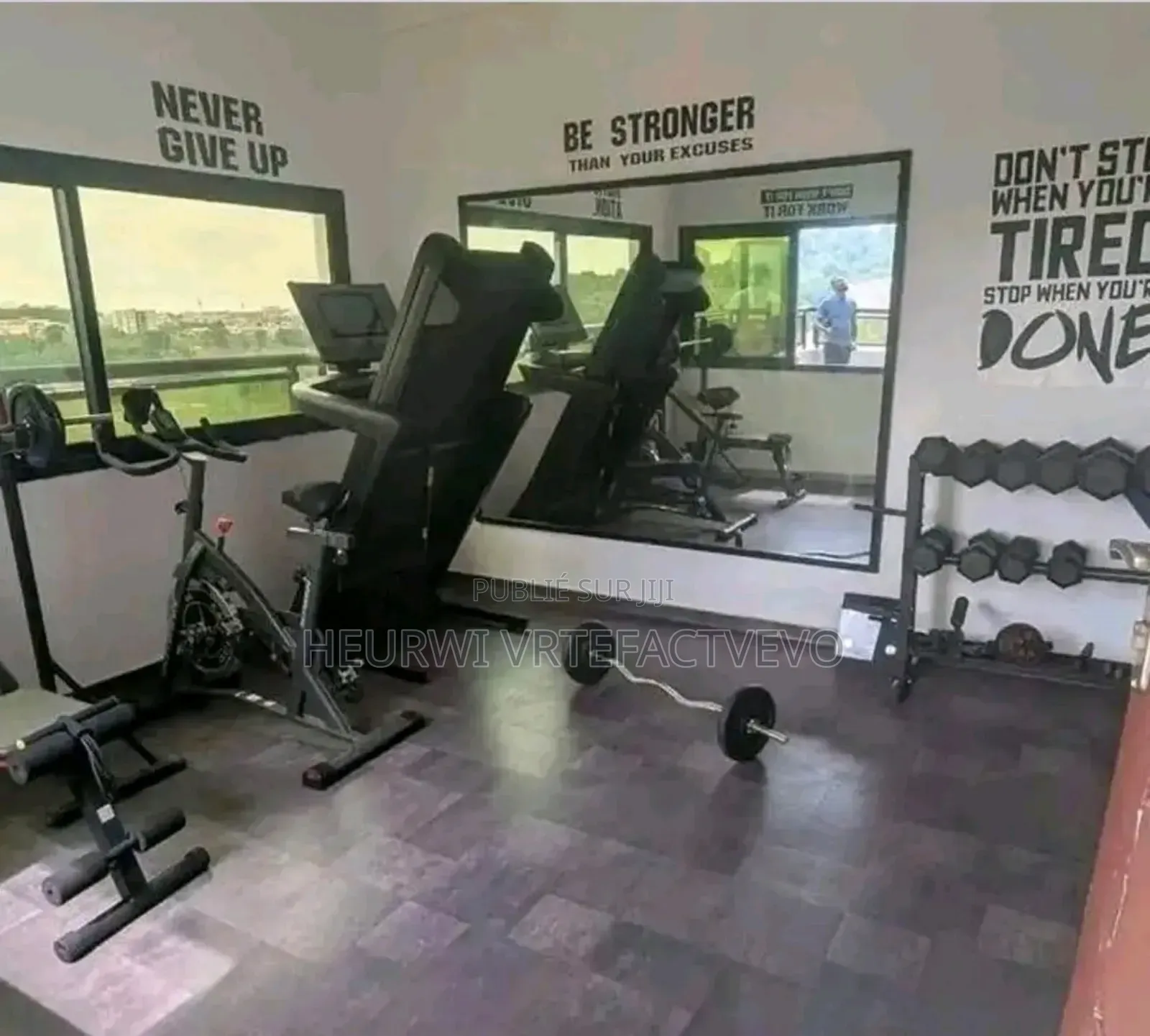 8chbre Duplex dans Bingerville à Vendre