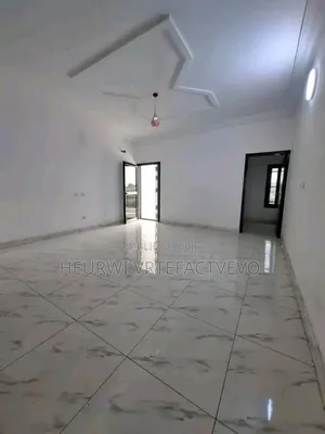 6chbre Duplex dans Bingerville, Cocody à Vendre