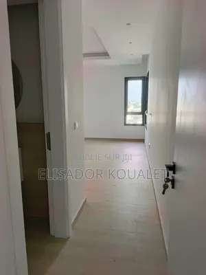 4chbre Appartement dans Cocody à Louer