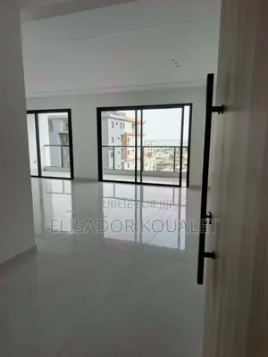 4chbre Appartement dans Cocody à Louer