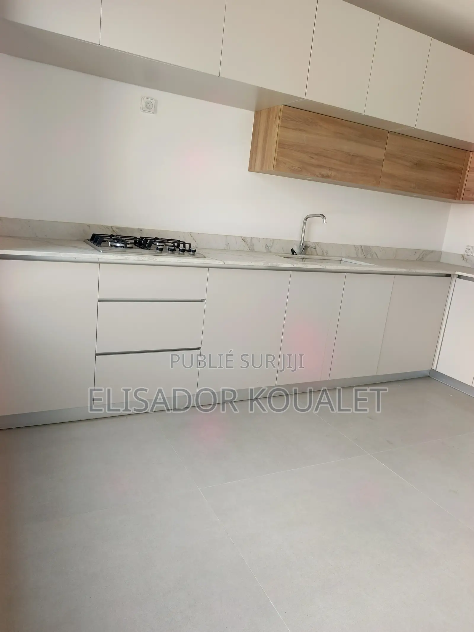 4chbre Appartement dans Cocody à Louer