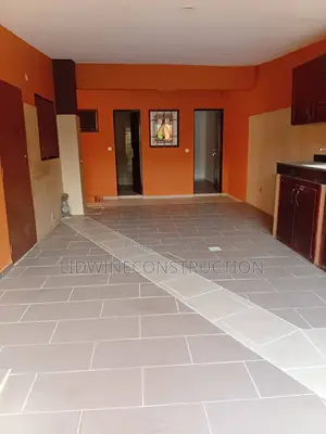 3chbre Duplex dans Cocody à Vendre