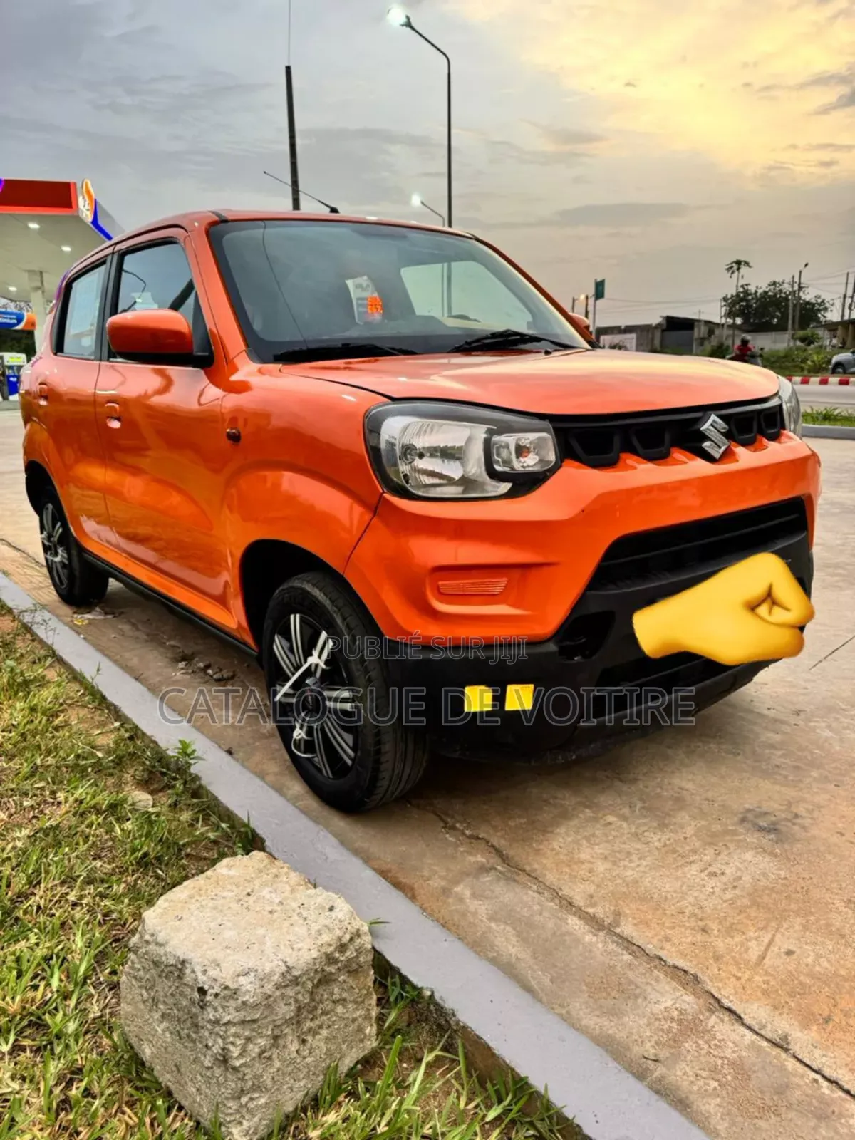 Suzuki S-Presso 2023 Orange