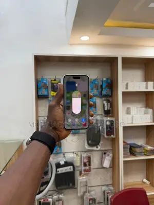 New Apple iPhone 15 128 GB Vert