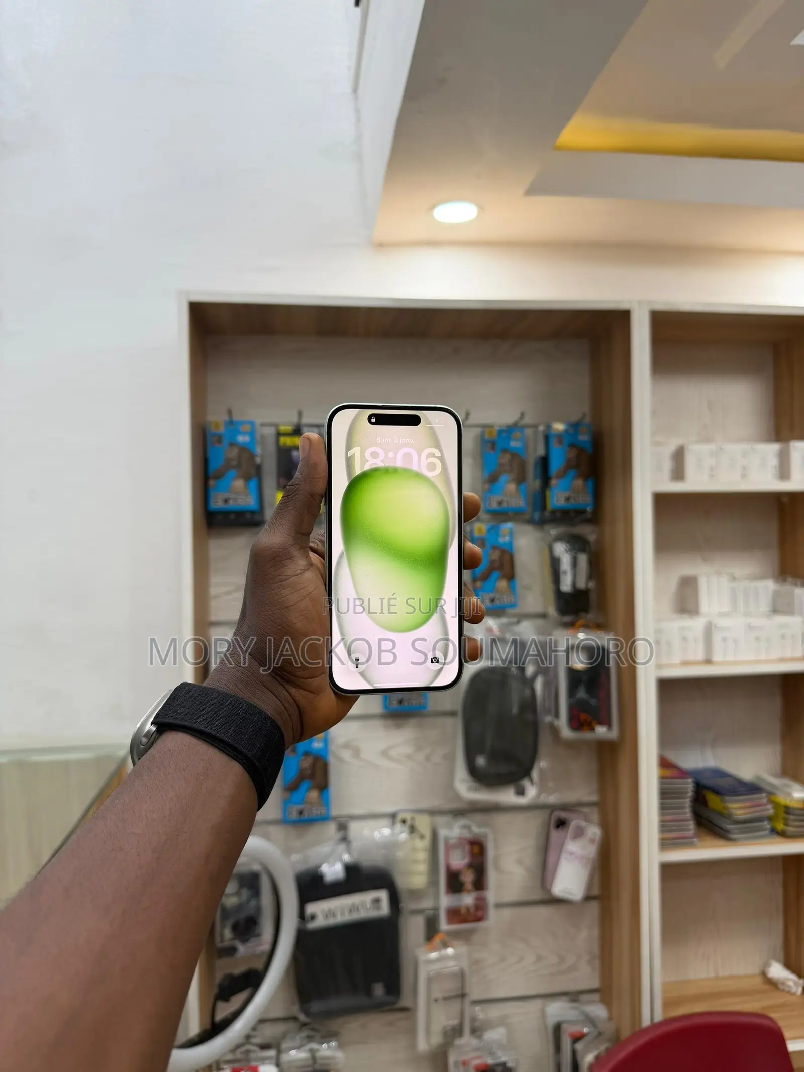 New Apple iPhone 15 128 GB Vert