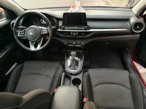 Kia Forte 2019 Orange