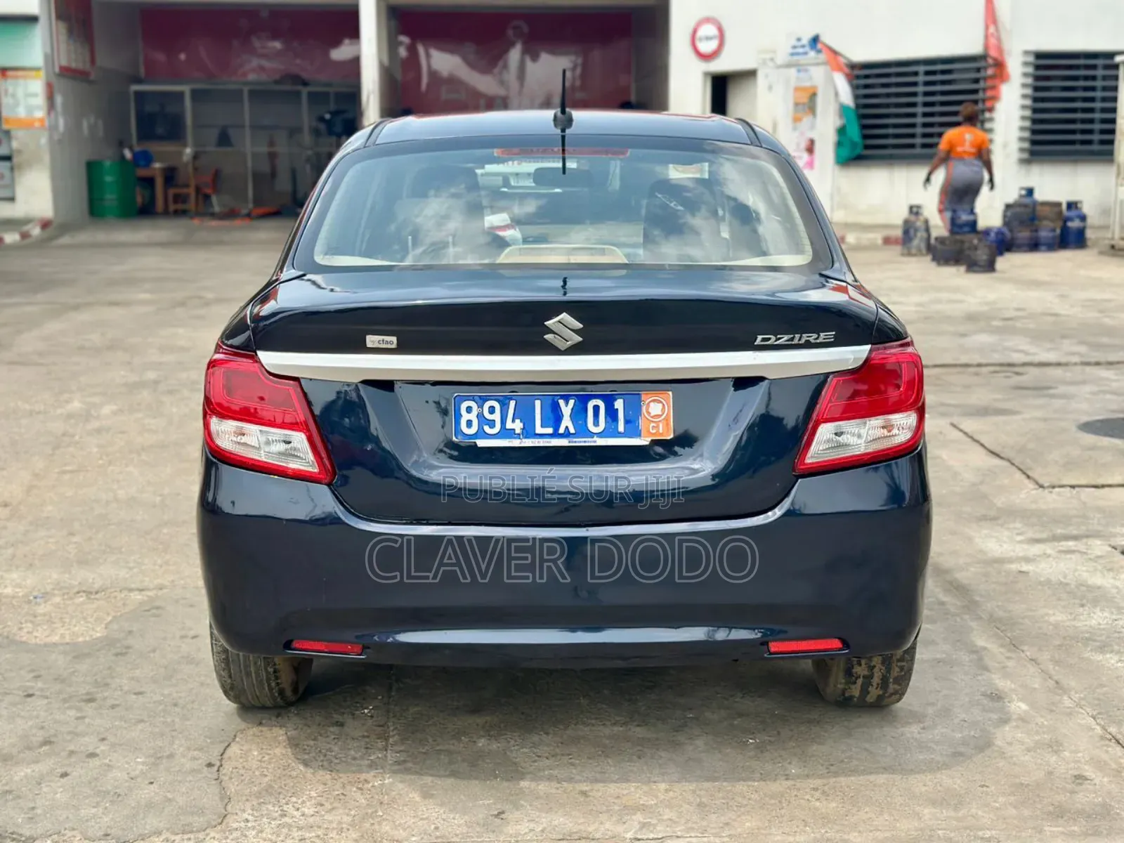 Suzuki Dzire 2023 Black