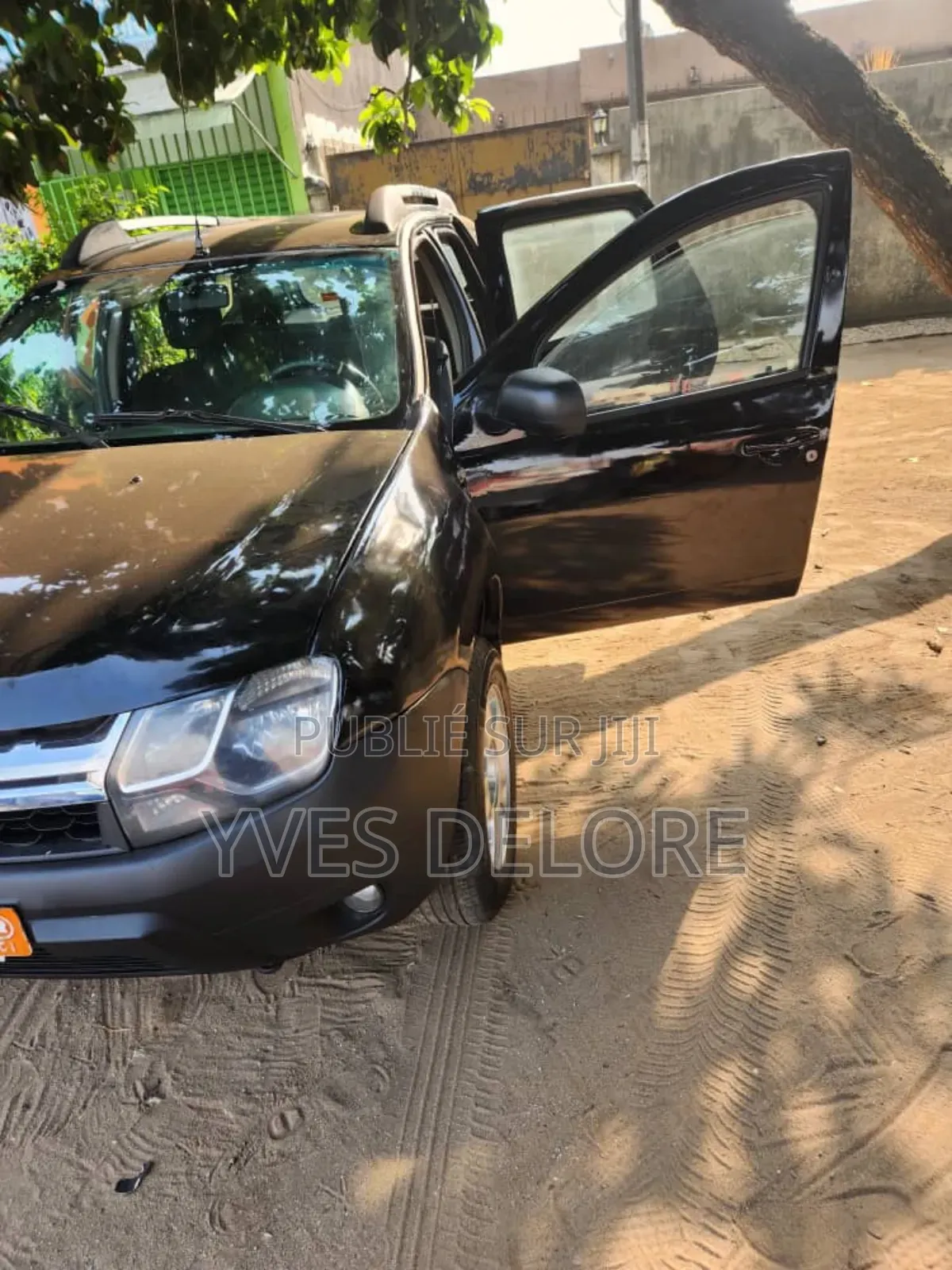 Renault Duster 1.6 AWD 2012 Black