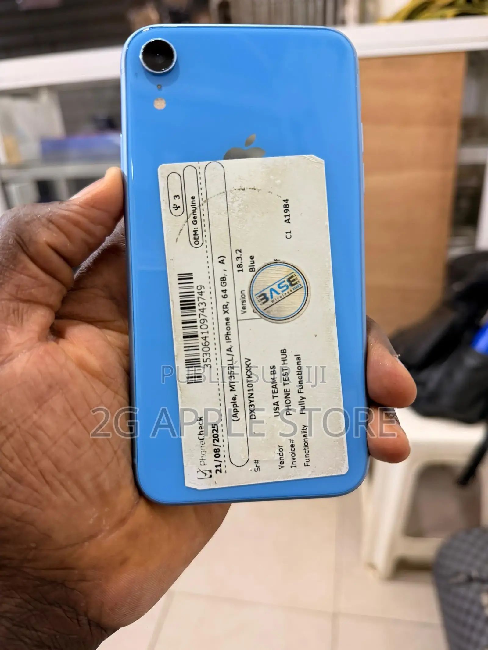 New Apple iPhone XR 64 GB Blue